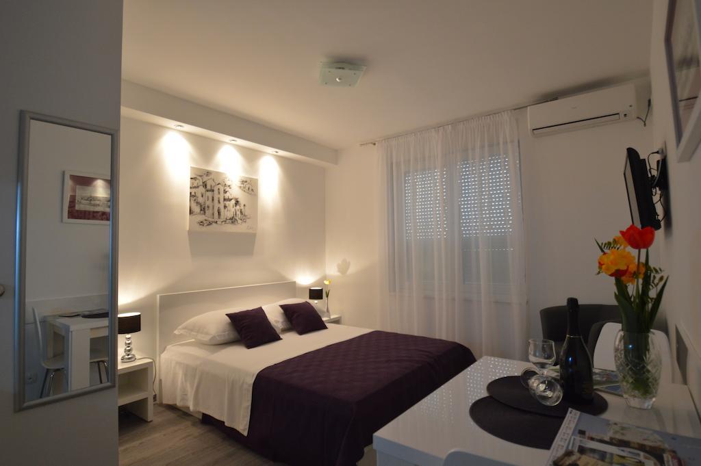 Downtown Main Street Studio Zadar Zimmer foto