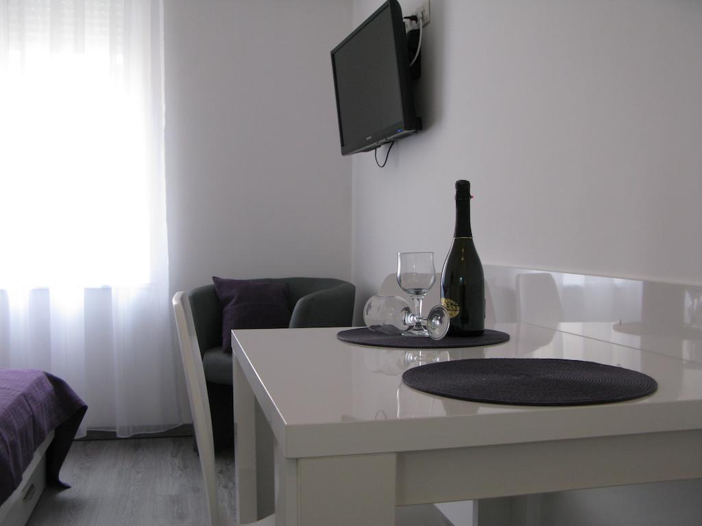Downtown Main Street Studio Zadar Zimmer foto